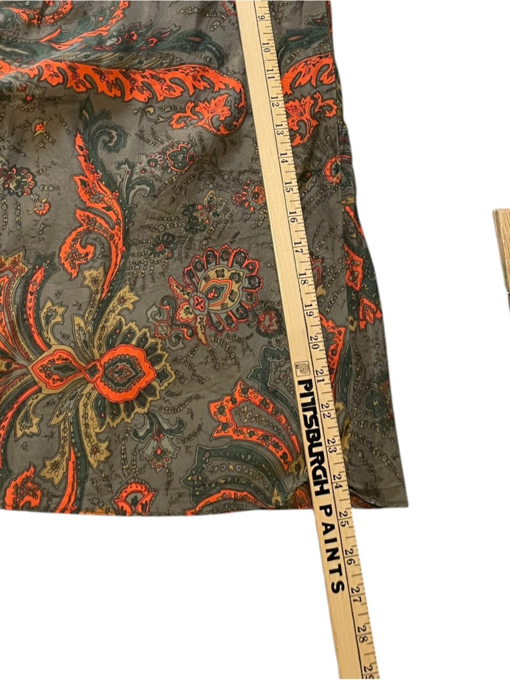 NY&Co. 100% Silk Midi Skirt Paisley 90s Olive Boho Earthtone Witchy LG Grunge - Picture 12 of 13